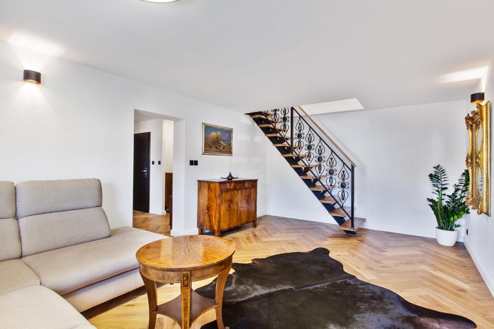 Brezno Central Apartments * Брезно